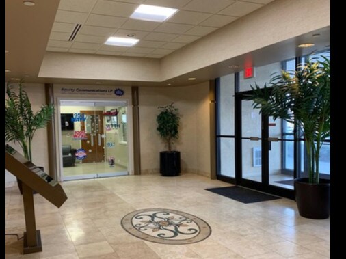 More Photos Of Black Horse Pike, Egg Harbor Township Office For Lease