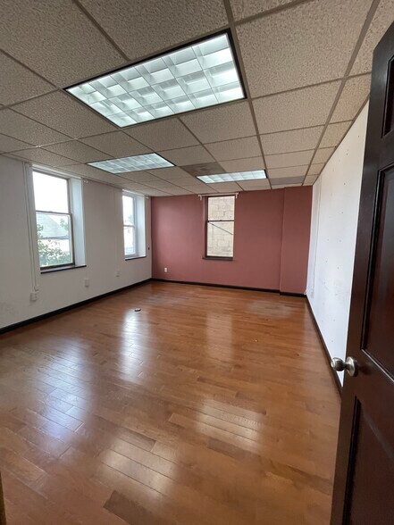 More Photos Of 30 South St, Freehold Office For Lease