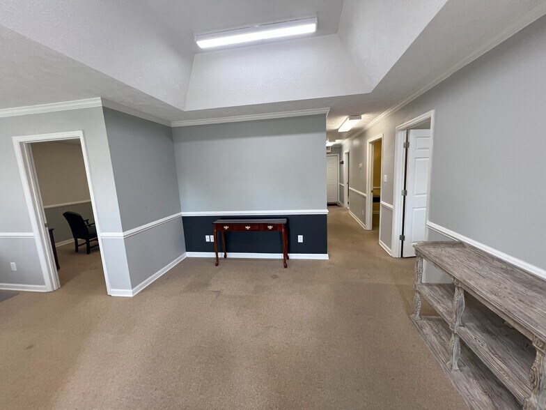 More Photos Of 556 Silver Bluff Rd, Aiken Office Residential For Sale