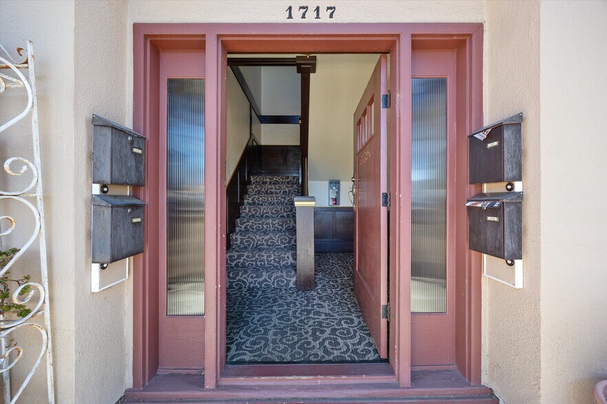 More Photos Of 1717 26th St, Sacramento Apartments For Sale