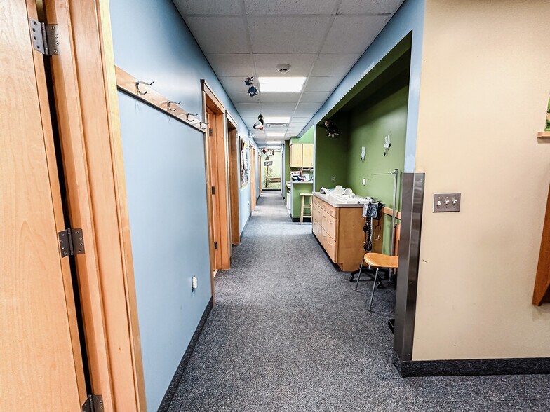 More Photos Of 4649 N Breton Ct SE, Grand Rapids Medical For Sale