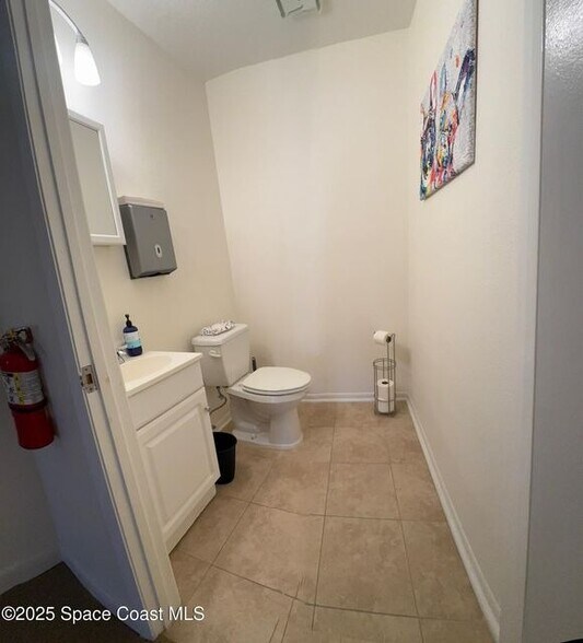 More Photos Of 1051-1079 Cheney Hwy, Titusville Office For Sale