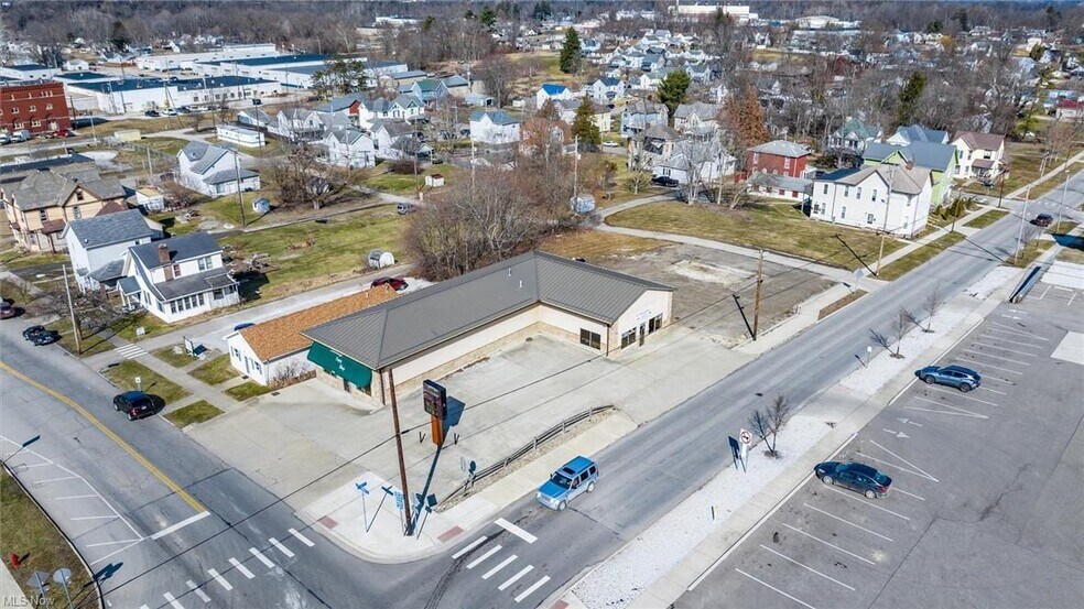 More Photos Of 441 Steubenville Ave, Cambridge Storefront For Sale