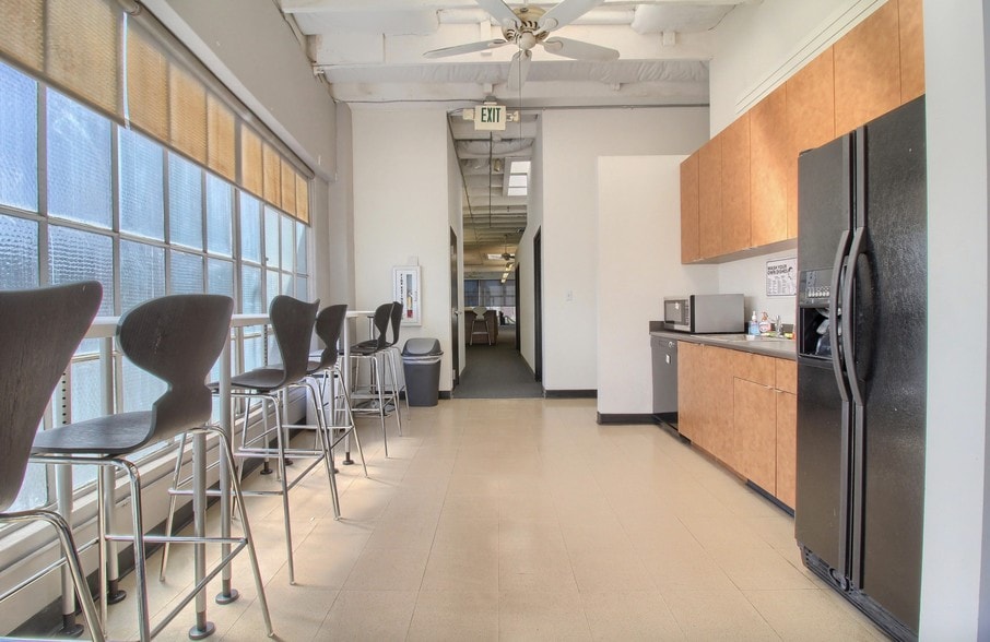 More Photos Of 3041-3043 Mission St, San Francisco Office For Lease