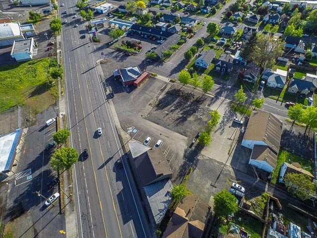 More Photos Of 501 Pacific Blvd, Albany Convenience Store For Sale