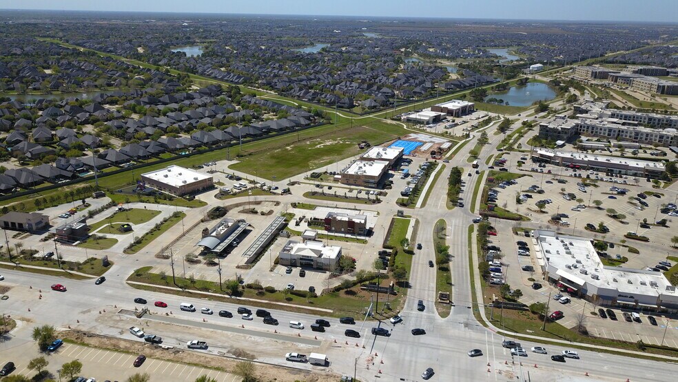 More Photos Of 27107 Fulshear Bend Dr, Fulshear General Retail For Sale
