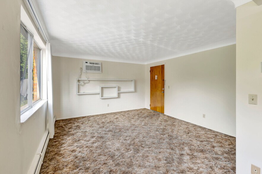 More Photos Of 3331 Parkcrest Ln, Cincinnati Apartments For Sale