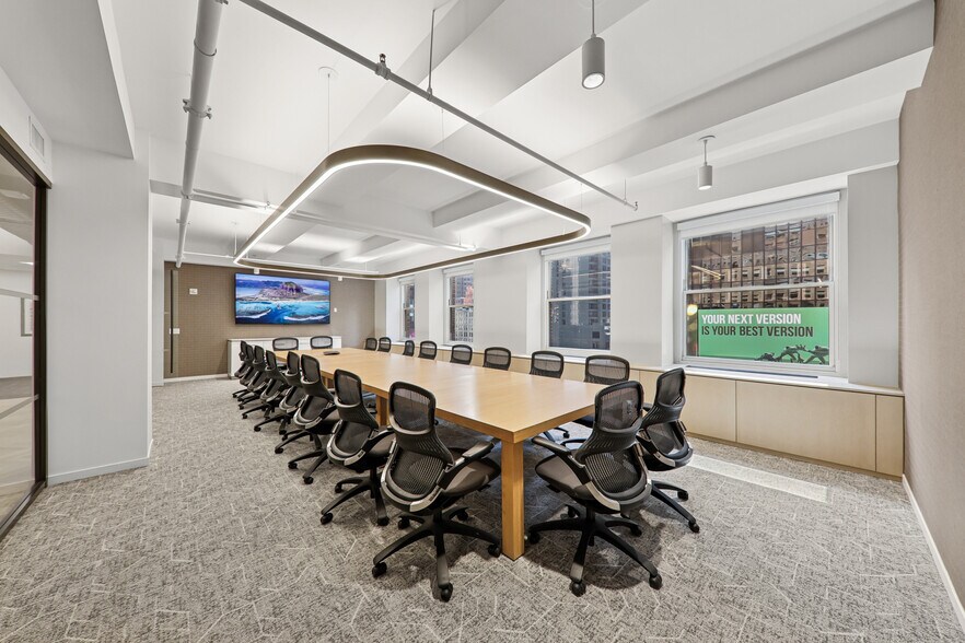 More Photos Of 1501 Broadway, New York Office For Lease