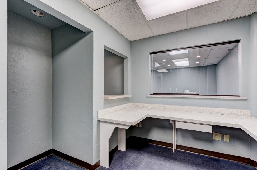 More Photos Of 5622 N Portland Ave, Oklahoma City Medical For Lease
