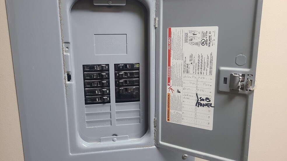 More Photos Of 417 Forest St, Kalamazoo Office Residential For Sale