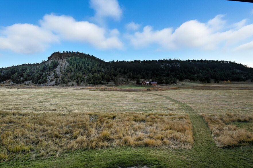 More Photos Of 1636 Lakemoor Dr, Florissant Specialty For Sale