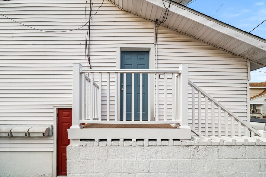 More Photos Of 217 White Ave, Linwood Apartments For Sale