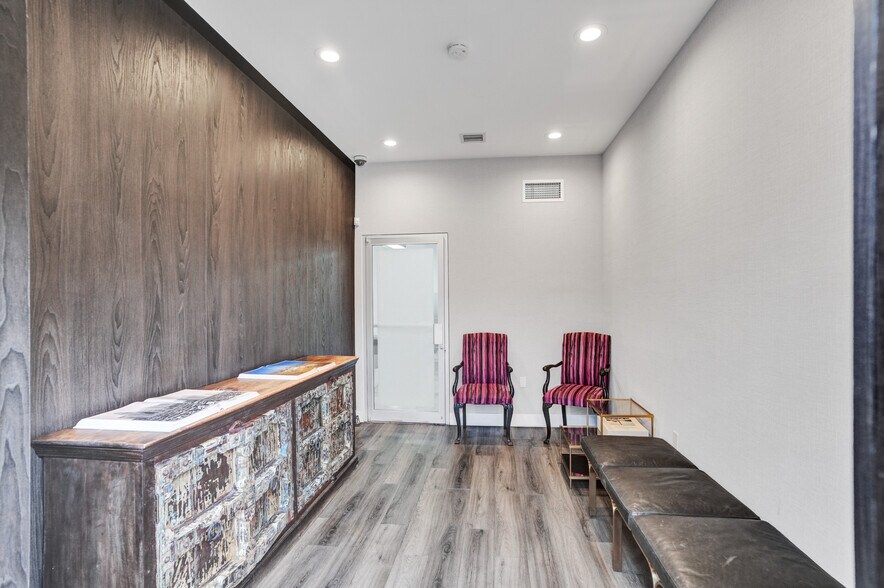 More Photos Of 2047 NW 24th Ave, Miami Warehouse For Sale