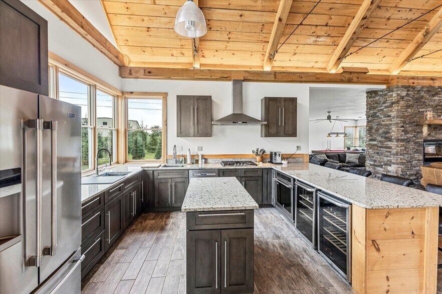 More Photos Of 241 Industrial Park Rd, Mountain City Warehouse For Sale