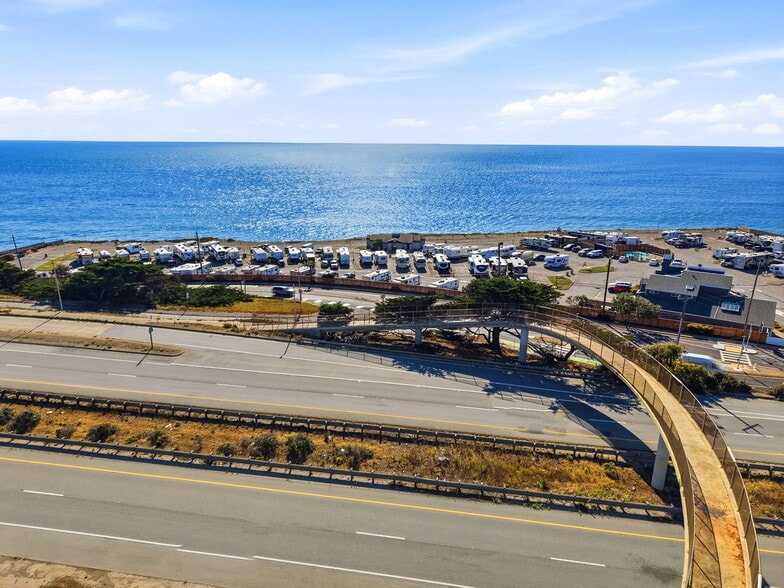More Photos Of 699 Oceana Blvd, Pacifica Restaurant For Sale