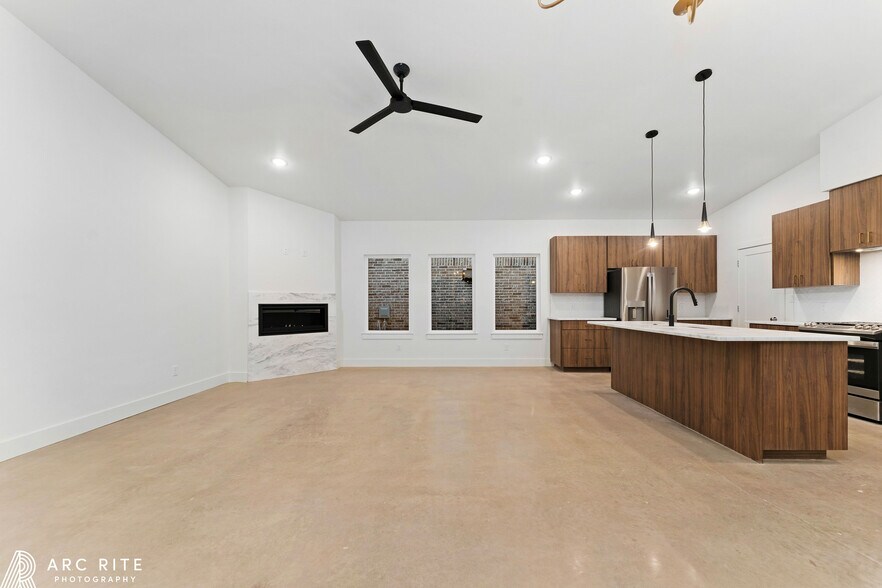 More Photos Of 4535 22nd Pl, Lubbock Multifamily For Sale