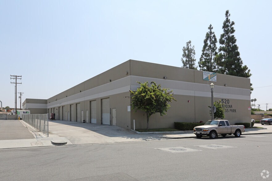 More Photos Of 520 S Claudina St, Anaheim Warehouse For Lease