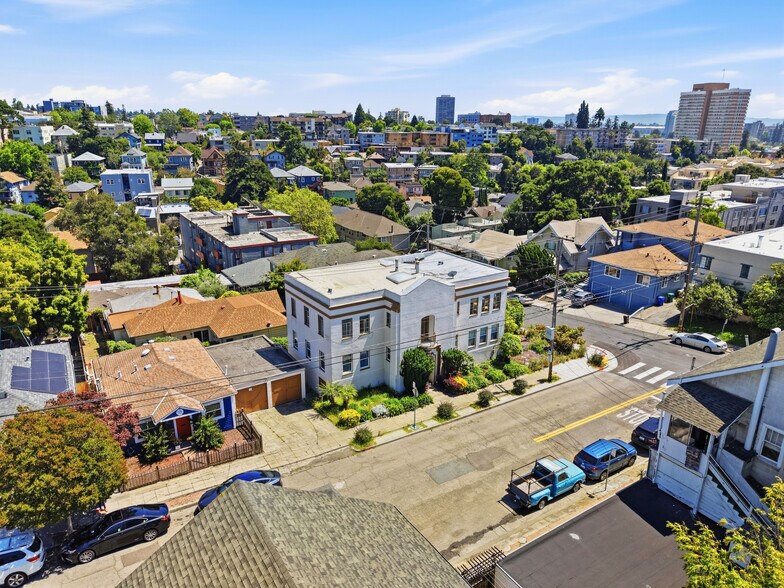 More Photos Of 304 Fairmount Ave, Oakland Apartments For Sale