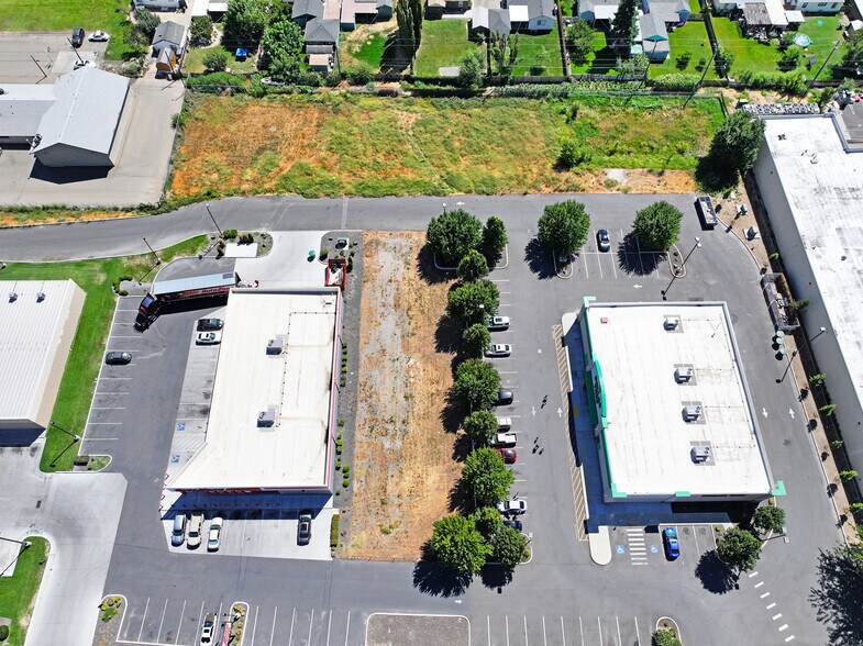 More Photos Of 612 Wine Country Rd, Grandview Land For Sale