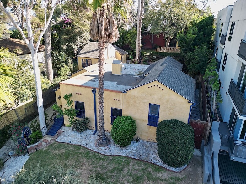 More Photos Of 200-208 S Westmoreland Ave, Los Angeles Multifamily For Sale