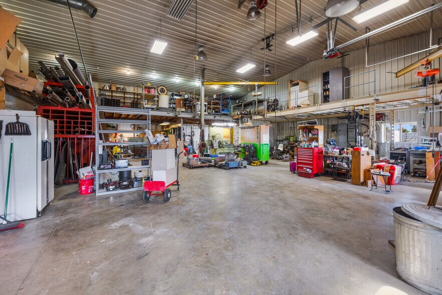 More Photos Of 8796 S US Highway 231, Brookston Specialty For Sale