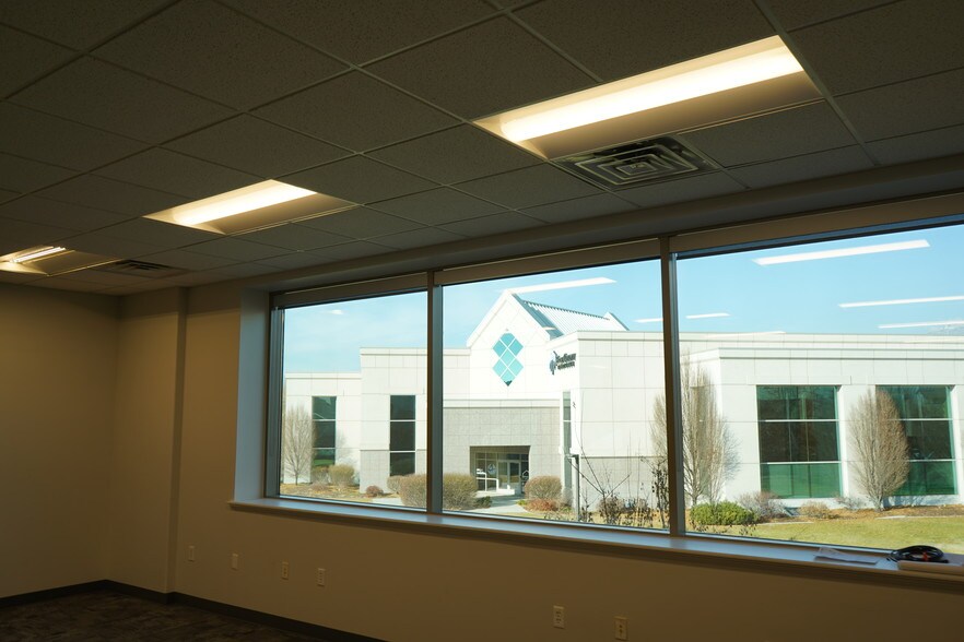 More Photos Of 480-518 W 800 N, Orem Medical For Lease
