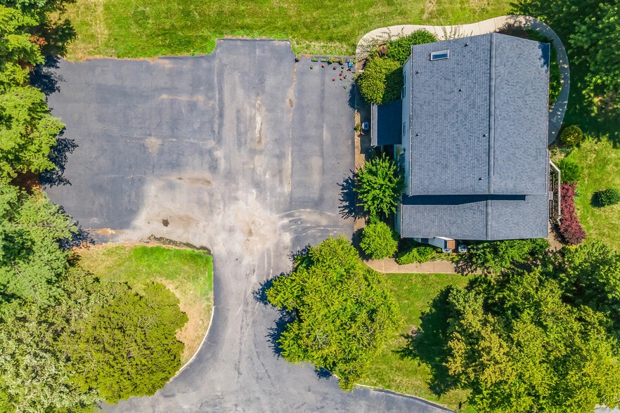 More Photos Of 630 Garrisonville Rd, Stafford General Retail For Sale