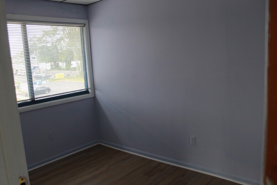 More Photos Of 3321 Doris Ave, Ocean Unknown For Lease