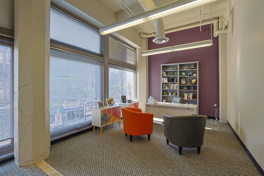 More Photos Of 817 Main St, Cincinnati Office Residential For Sale