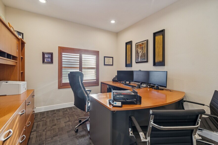 More Photos Of 5308 Central Ave, Saint Petersburg Office Residential For Sale