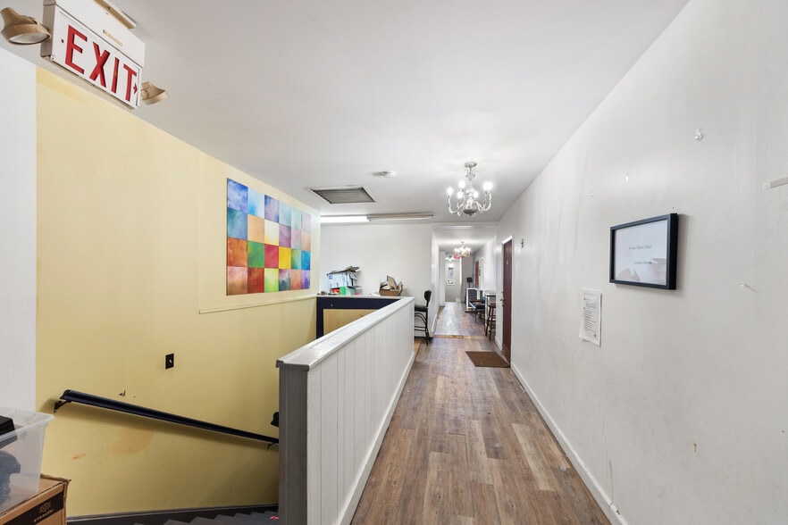 More Photos Of 925 South St, Peekskill Office For Sale