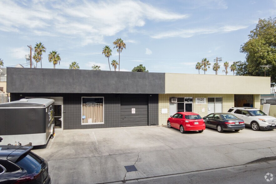 More Photos Of 13309-13313 Beach Ave, Marina Del Rey Warehouse For Lease