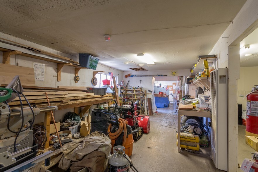 More Photos Of 8393 N Lake Blvd, Kings Beach Showroom For Sale