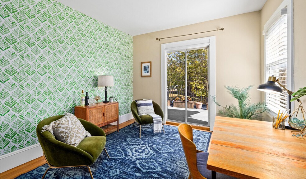 More Photos Of 435 Vernon St, Oakland Specialty For Sale