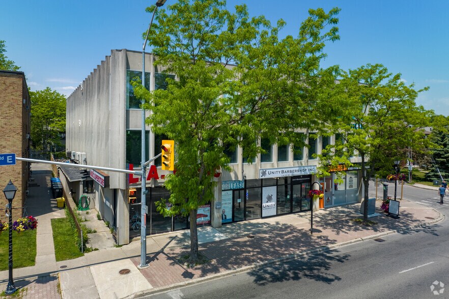 More Photos Of 230 Lakeshore Rd E, Mississauga Coworking Space