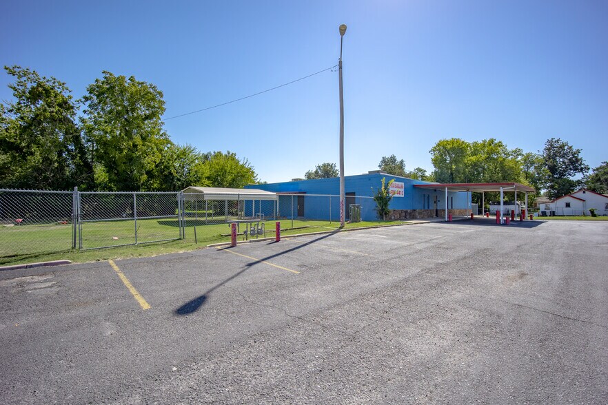 More Photos Of 3124 S Pennsylvania Ave, Oklahoma City Daycare Center For Sale