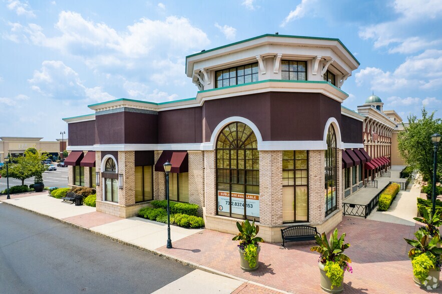 More Photos Of 941 Haddonfield Rd, Cherry Hill Storefront For Lease