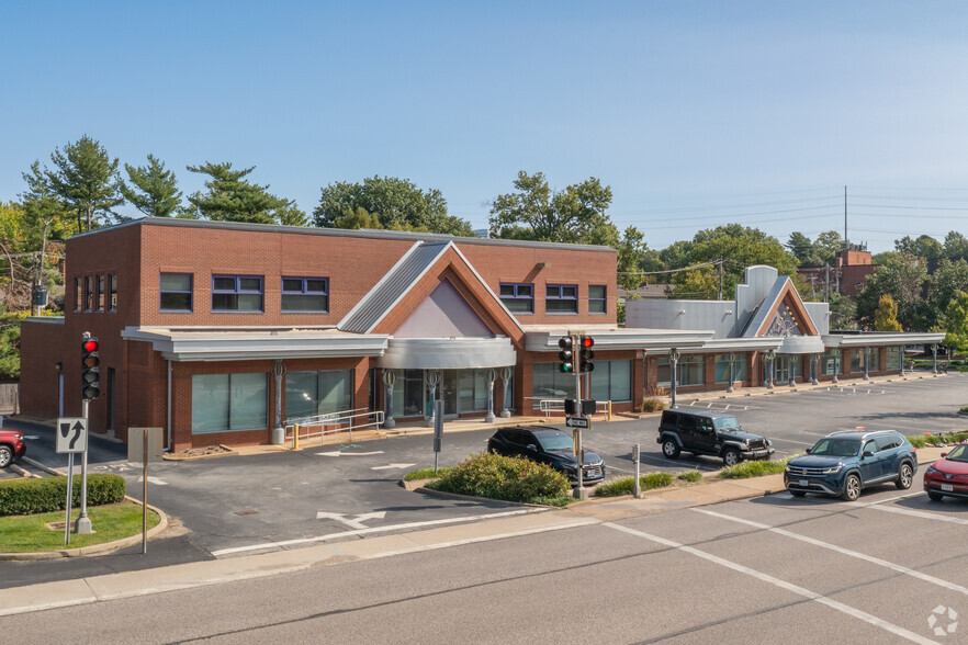 Primary Photo Of 8211-8221 Clayton Rd, Saint Louis Storefront Retail Office For Lease