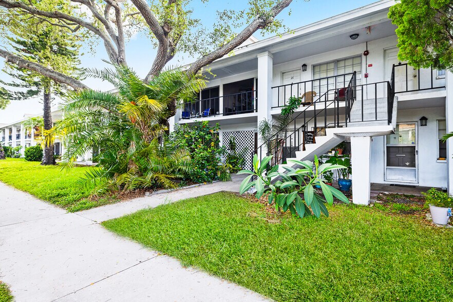 More Photos Of 2566 Harn BLVD, Clearwater Apartments For Sale