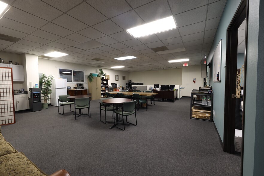 More Photos Of 28486 Westinghouse Pl, Valencia Warehouse For Lease