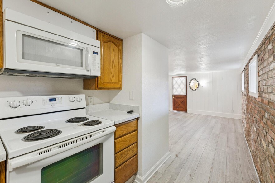 More Photos Of 3851 Vineyard Ave, Pleasanton Multifamily For Sale