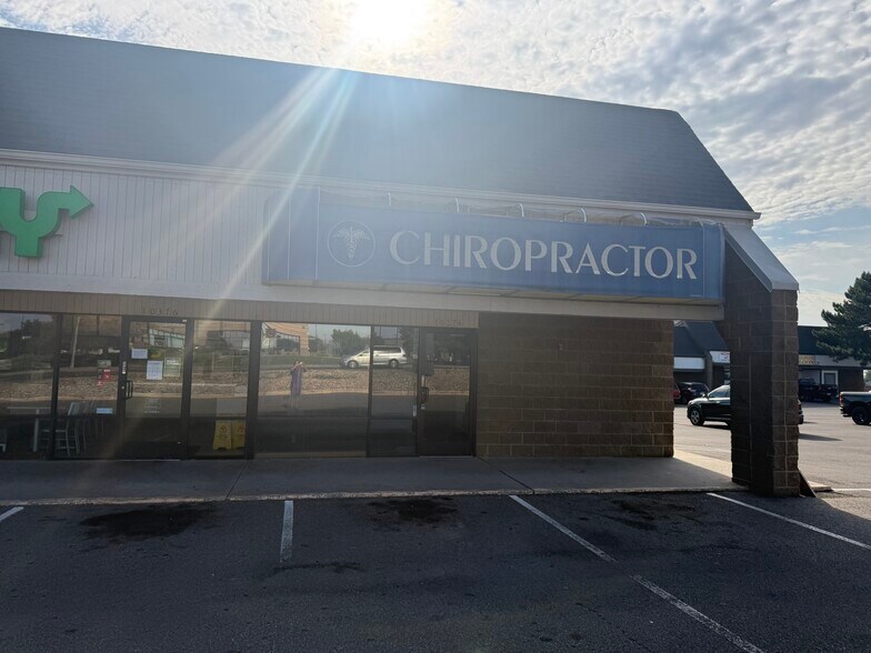 More Photos Of 10360-10376 N Colorado Blvd, Thornton Unknown For Lease