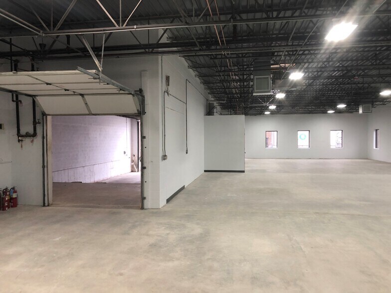 More Photos Of 1550 Hubbard Ave, Batavia Warehouse For Lease