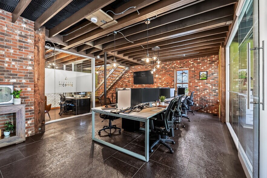 More Photos Of 383 Park Ave, Rochester Office Residential For Sale