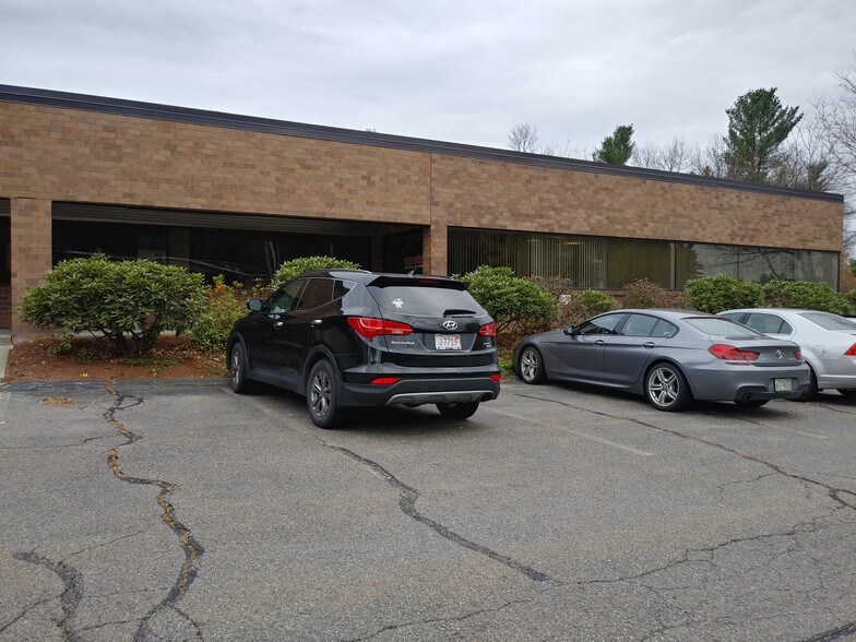 More Photos Of 1000 Mount Laurel Cir, Shirley Light Manufacturing For Lease
