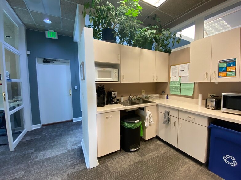 More Photos Of 538 Commons Dr, Golden Loft Creative Space For Sale