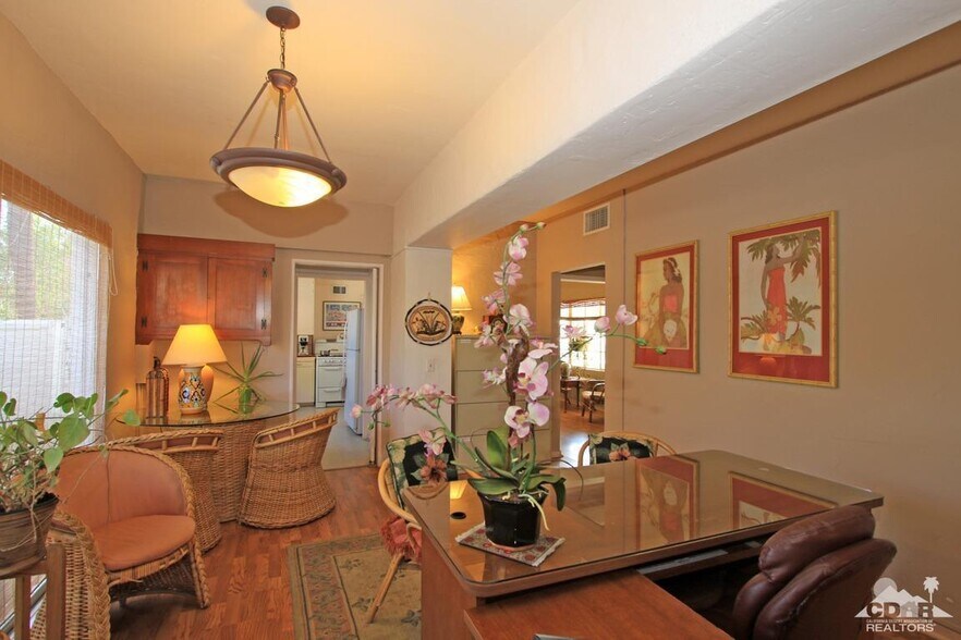 More Photos Of 51650 Avenida Bermudas, La Quinta Office For Lease