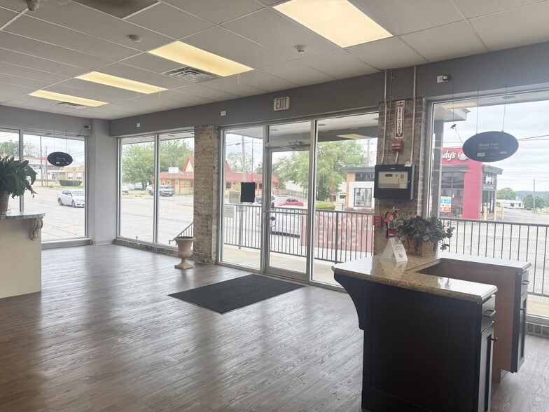 More Photos Of , Raytown General Retail For Sale