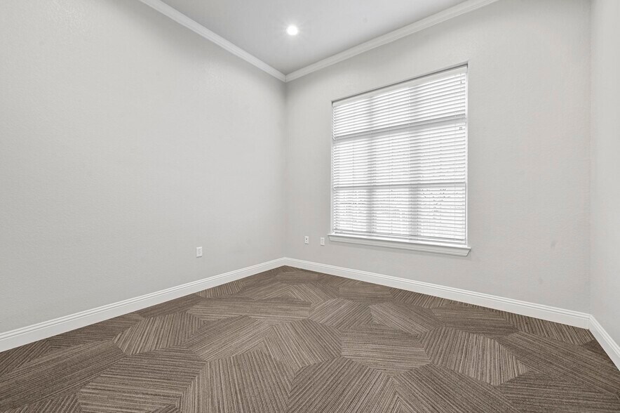 More Photos Of 175 S Kimball Ave, Southlake Office For Lease