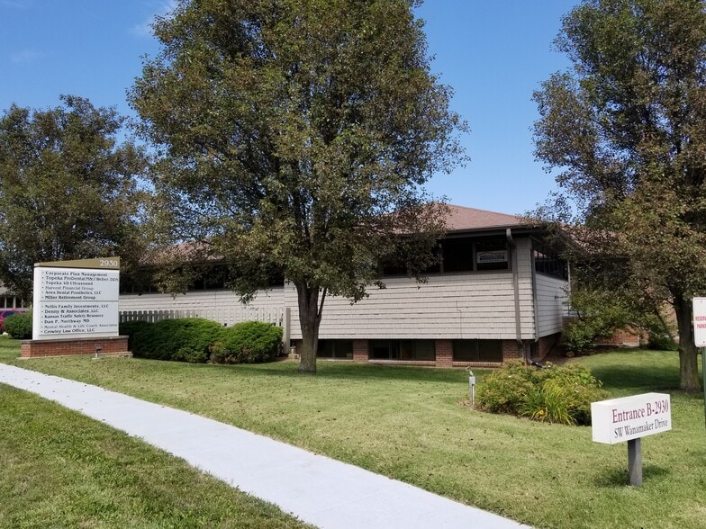 More Photos Of 2930 SW Wanamaker Dr, Topeka Office For Lease